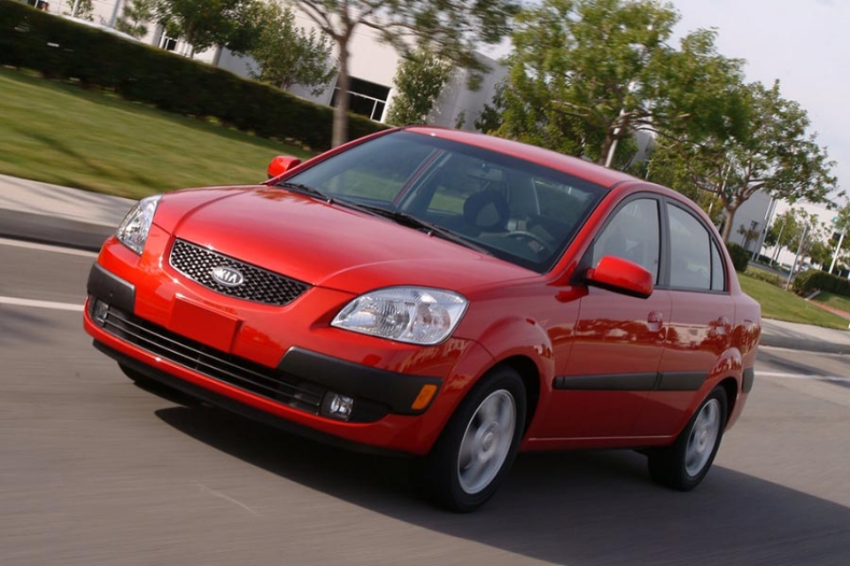 Rent a Car in Bucharest - Our Fleet | Kia Rio